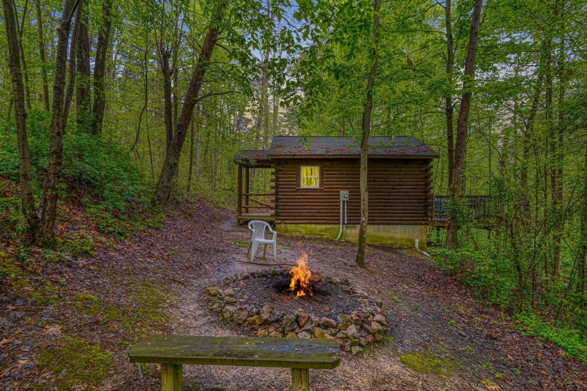 Blue Rose Cabins - Wildwoods Cabin Logan Eksteriør bilde