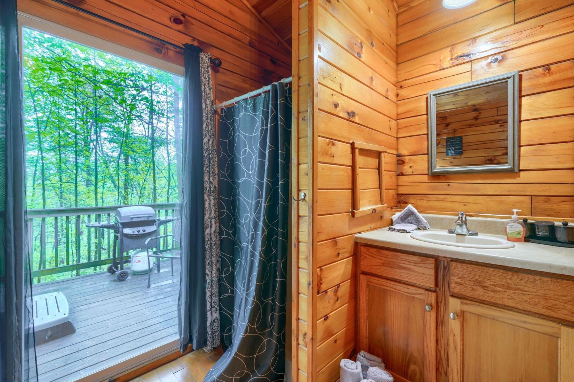 Blue Rose Cabins - Wildwoods Cabin Logan Eksteriør bilde
